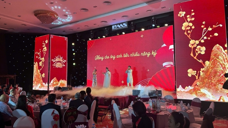 Thi công lắp đặt Màn LED &#8211; Hướng dẫn sử dụng LEDART lập trình biển LED